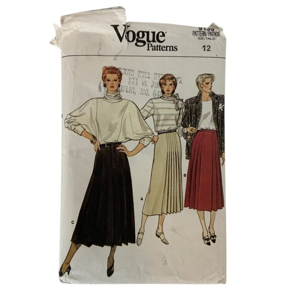 Vogue Patterns 9139 Sewing Pattern Misses Pleated Skirt Size 12 Vintage - Picture 1 of 3